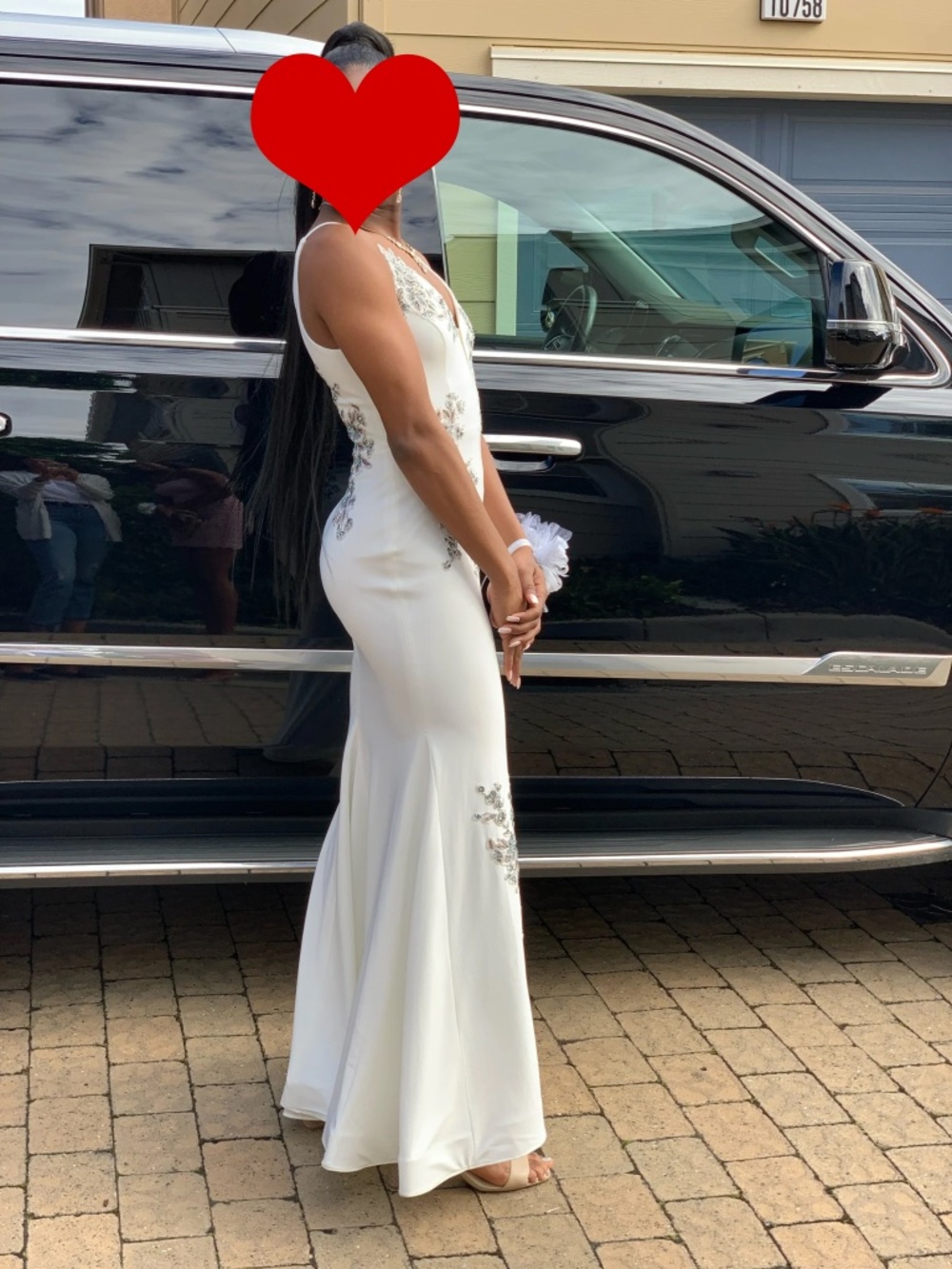 XSCAPE DRESS, Size 4, Cream